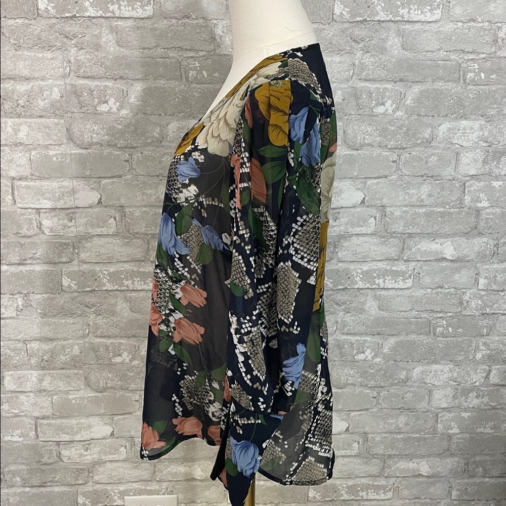 CAbi Snake Charmer Floral Semi Sheer Top - Picture 5 of 11